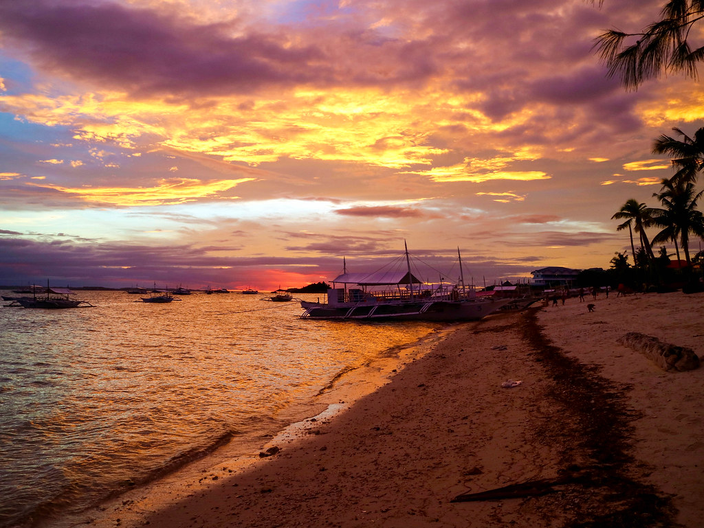 puesta de sol en malapascua